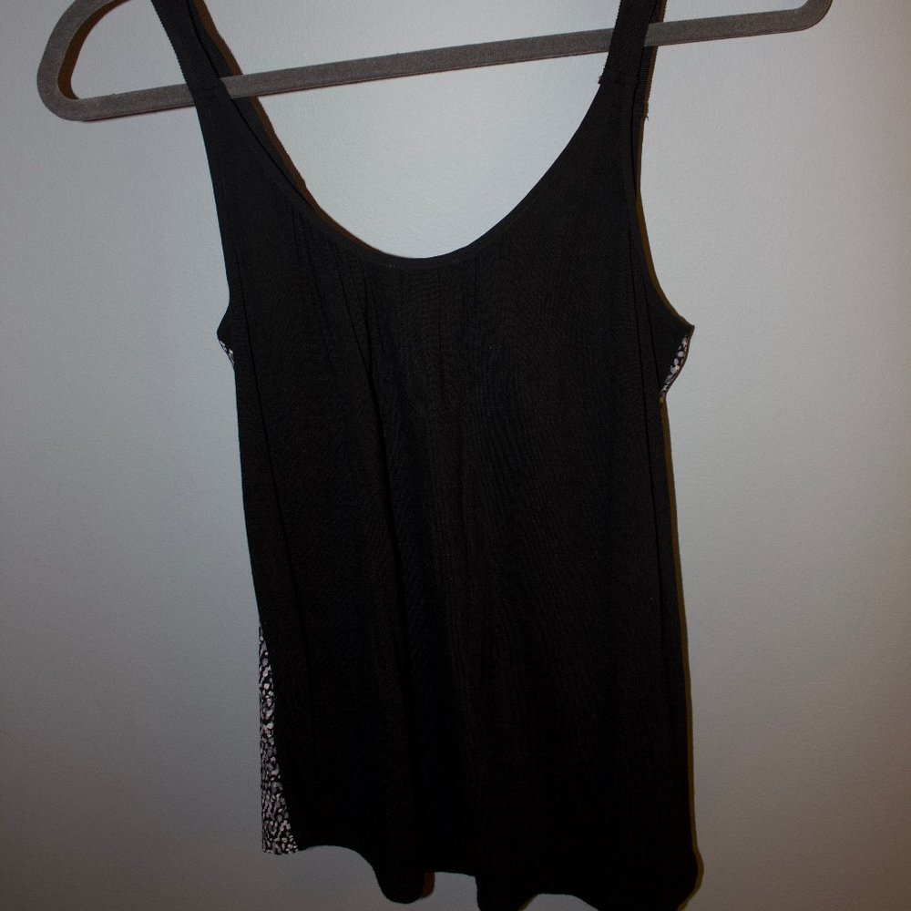 Express Zipper Front Tank - Picture 2 of 2